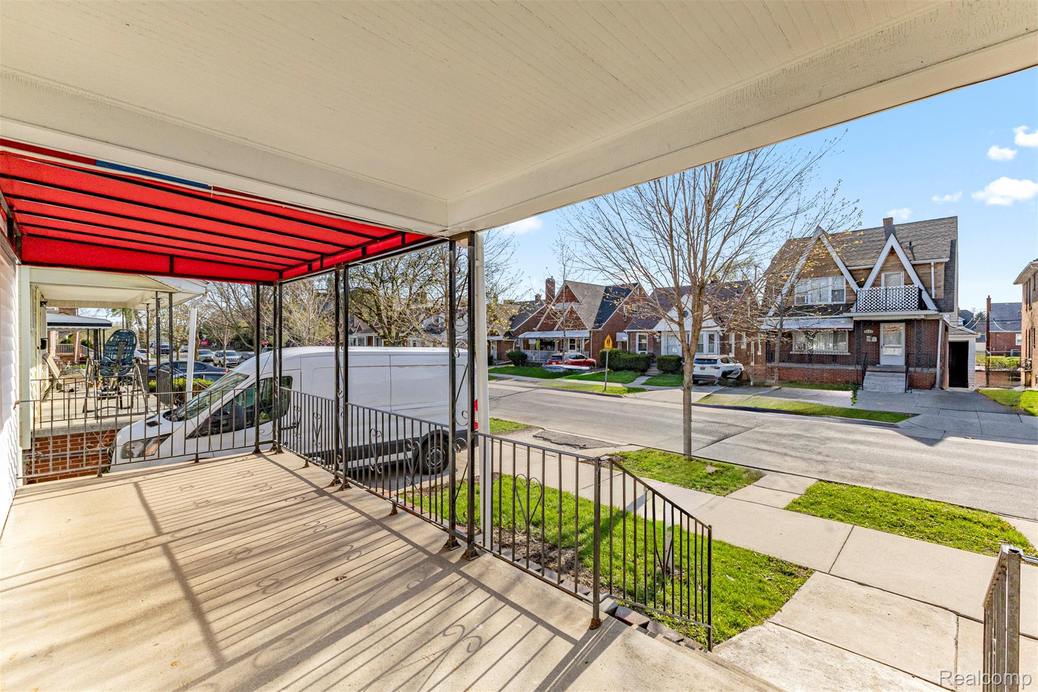 6842 Jonathon Street