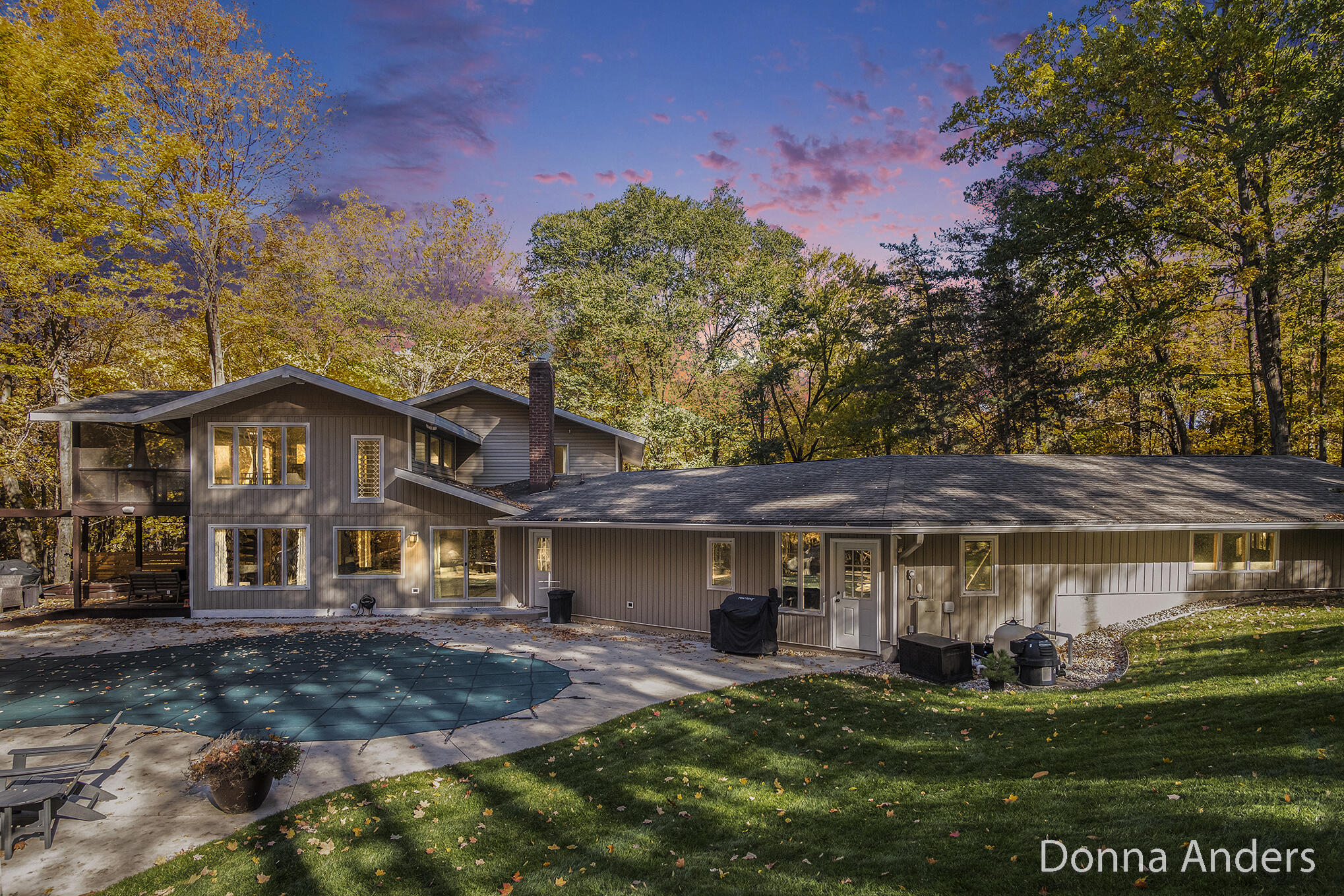 7160 River Valley Drive SE