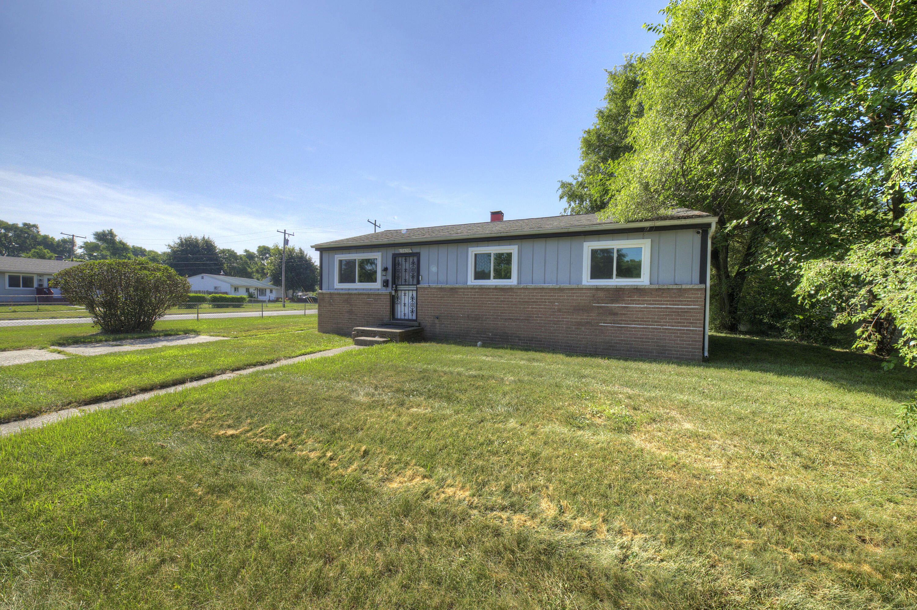 2630 Woodruff Lane