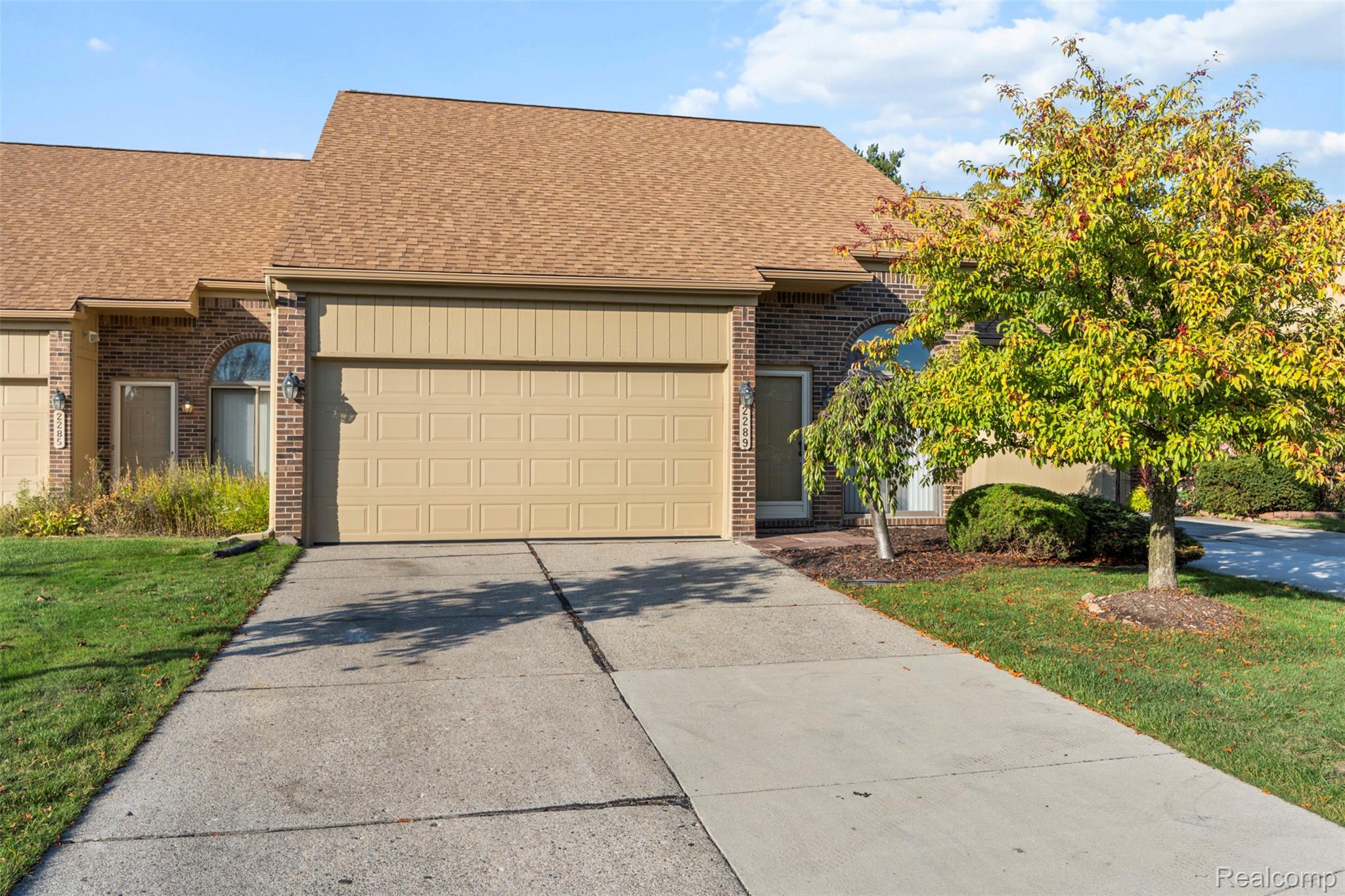 2289 Rochelle Park Drive