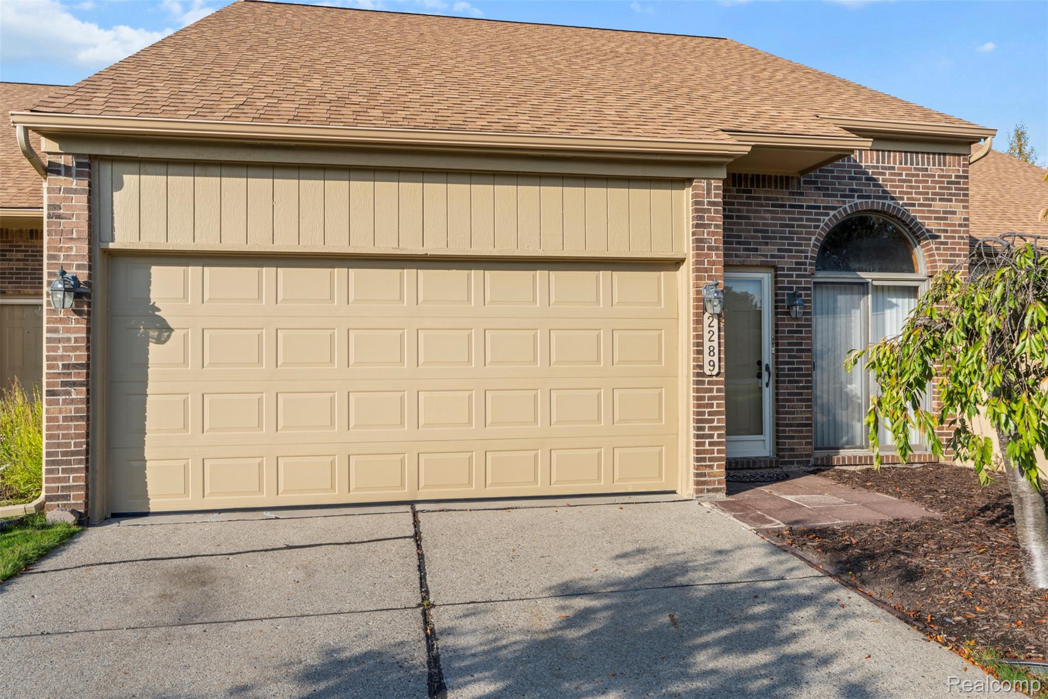 2289 Rochelle Park Drive
