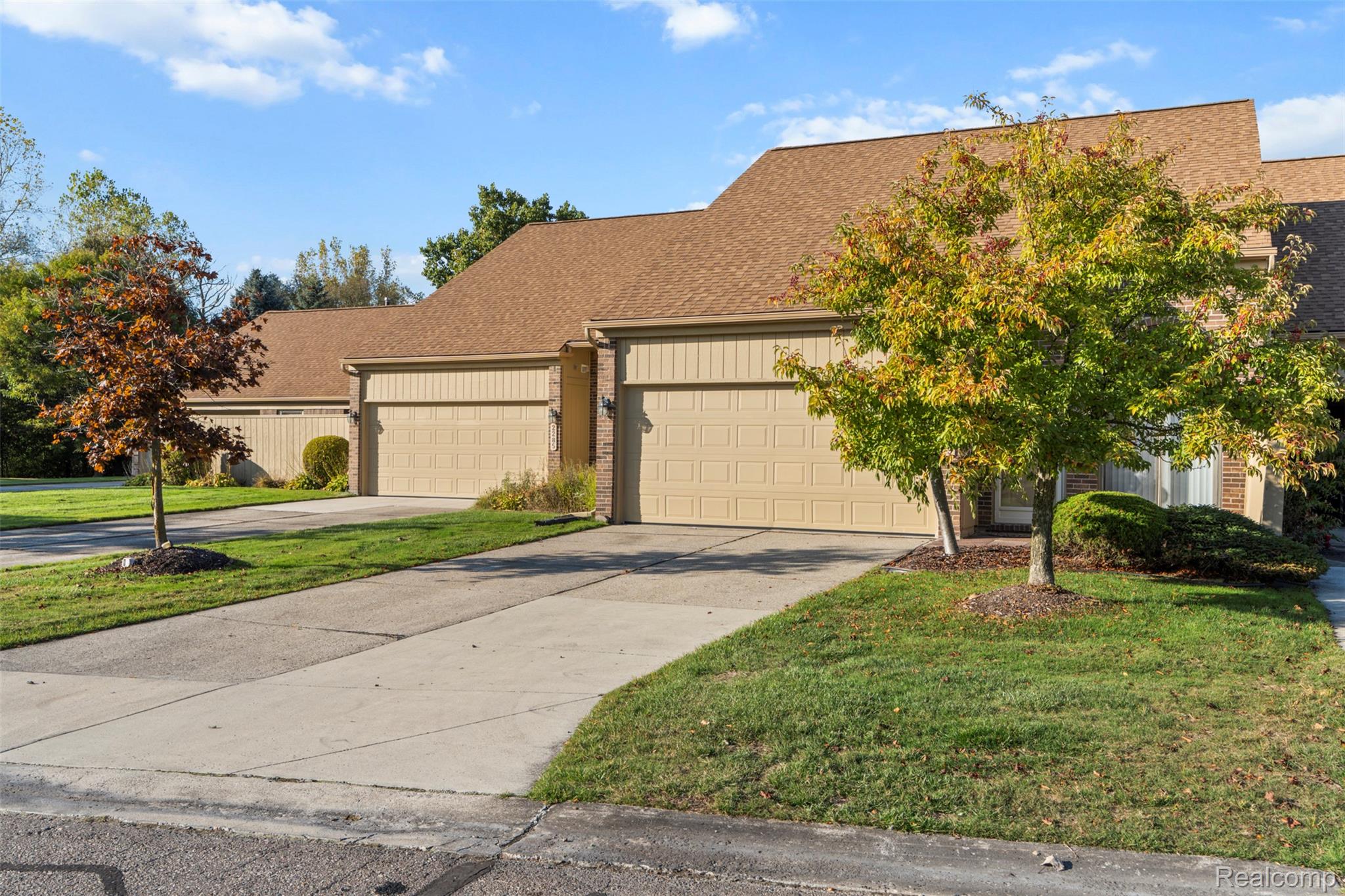 2289 Rochelle Park Drive