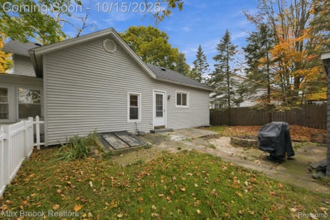 Tiny photo for 704 E Washington Street, Howell, MI 48843 (MLS # 20261083238)