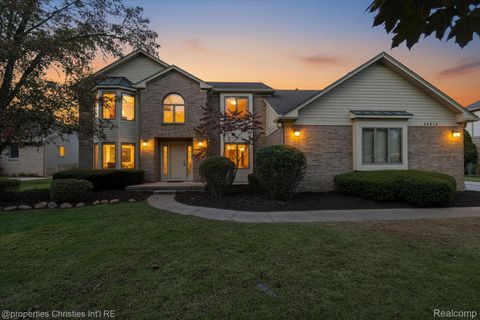 48818 Pebble Lane Novi City MI 48374