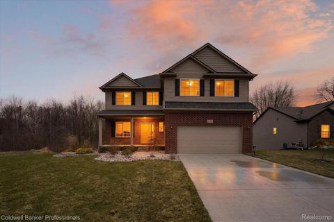 Photo of 8314 Peninsula Circle, Mundy Township, MI 48439 (MLS # 20261024756)