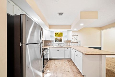 A home in OntwaTownship_Cass