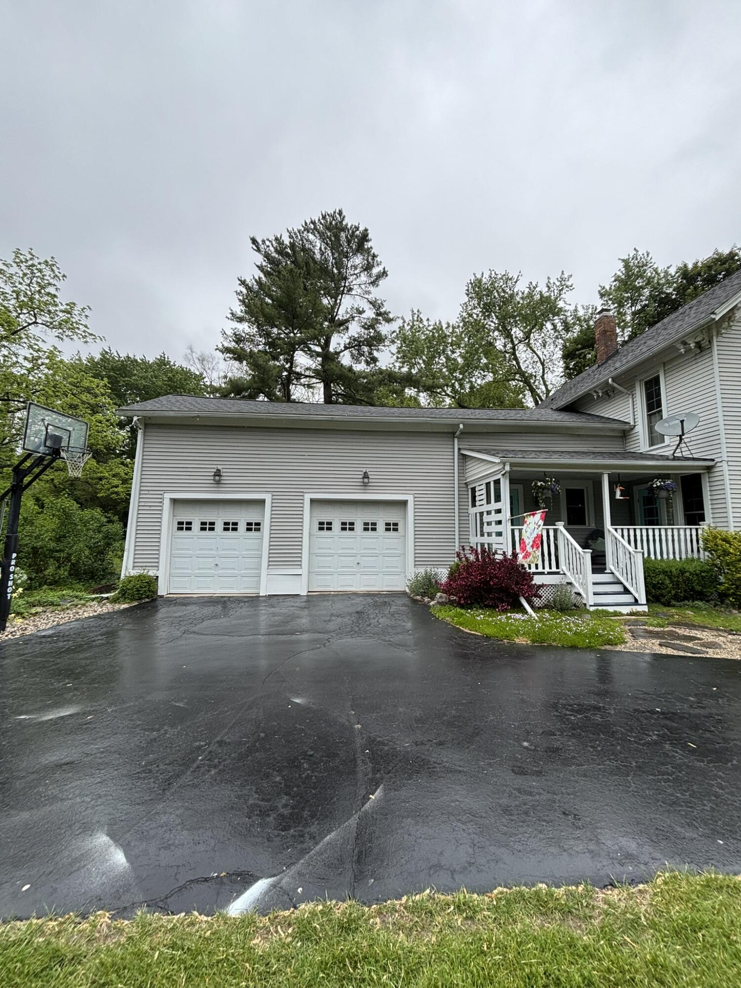 7100 Wing Lake Road