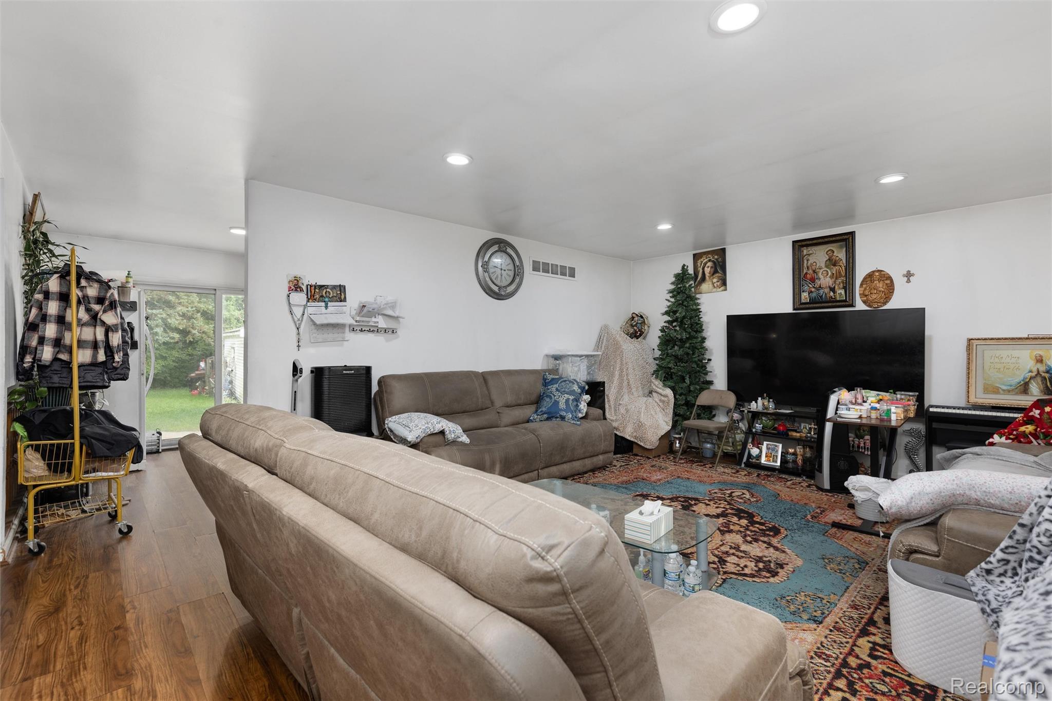 39128 Ironstone Drive