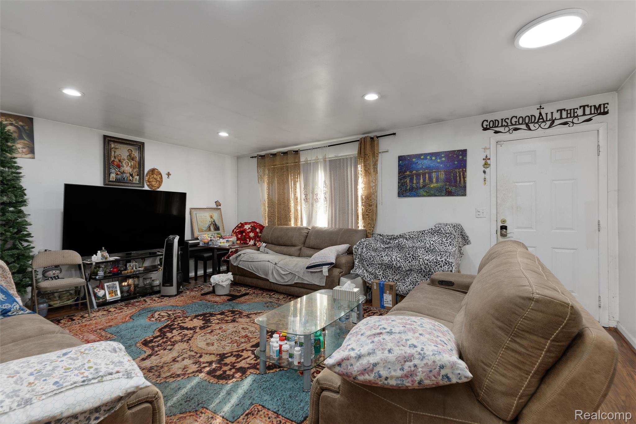 39128 Ironstone Drive