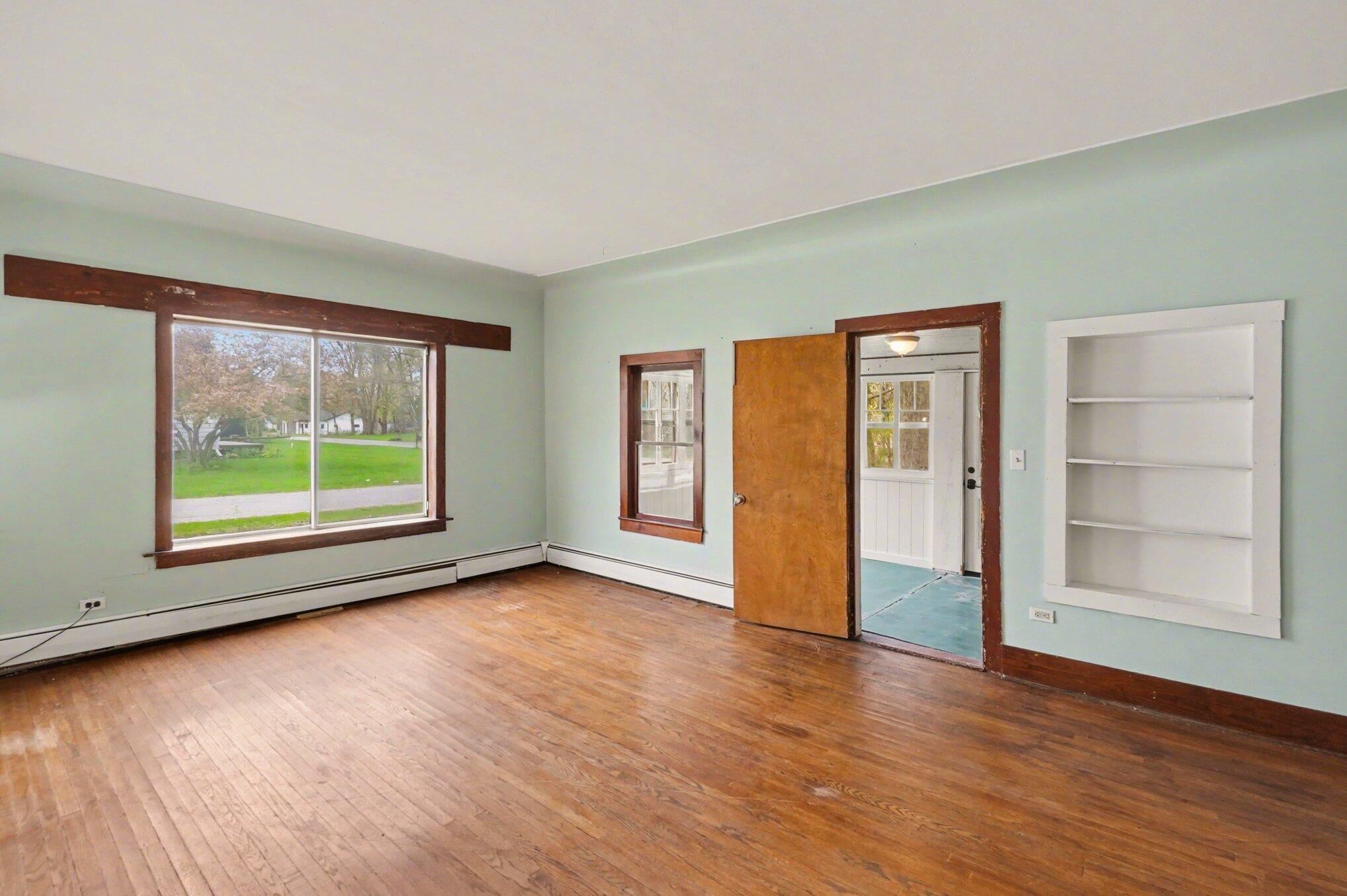 282 W Washington Street