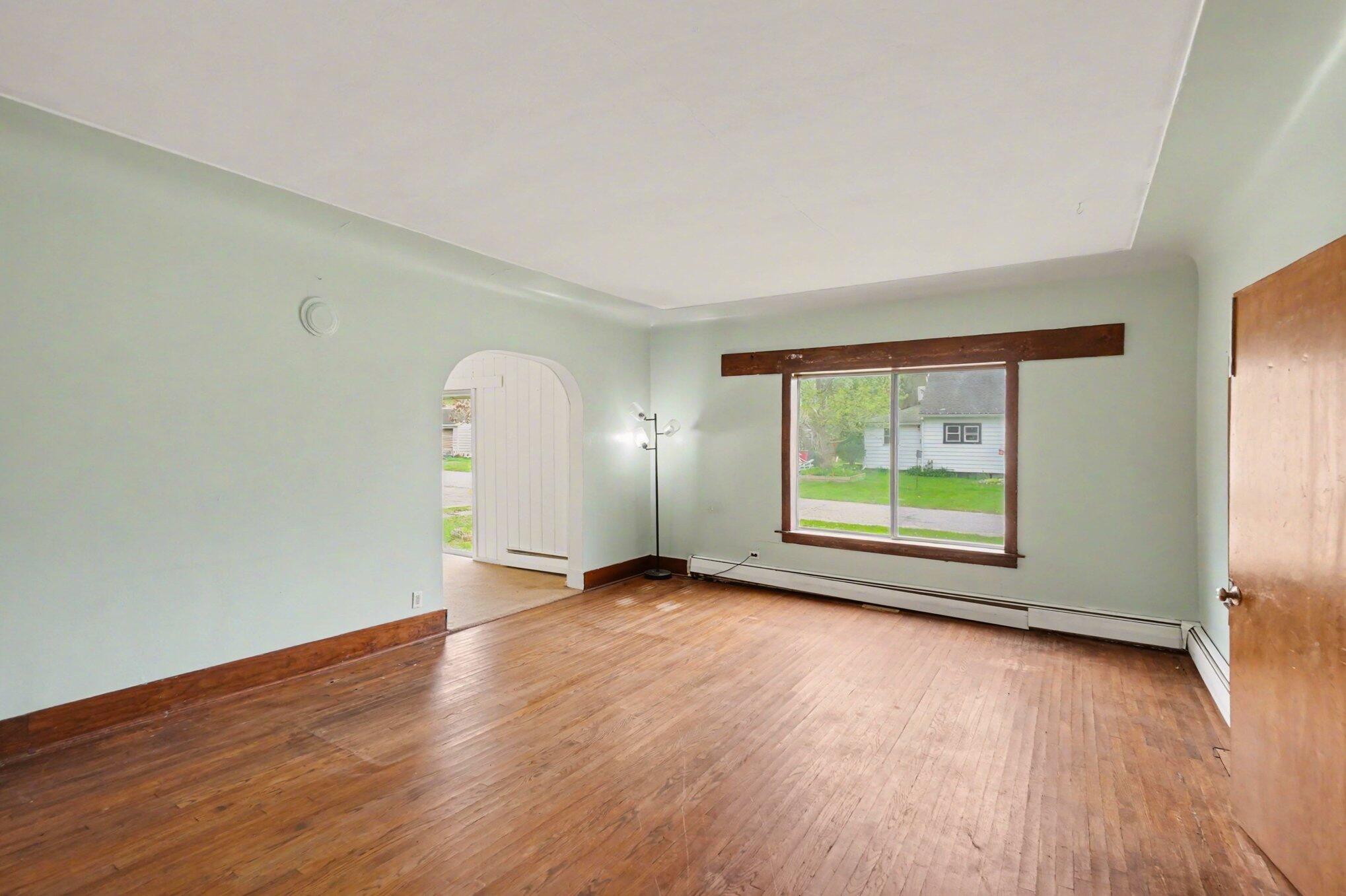 282 W Washington Street