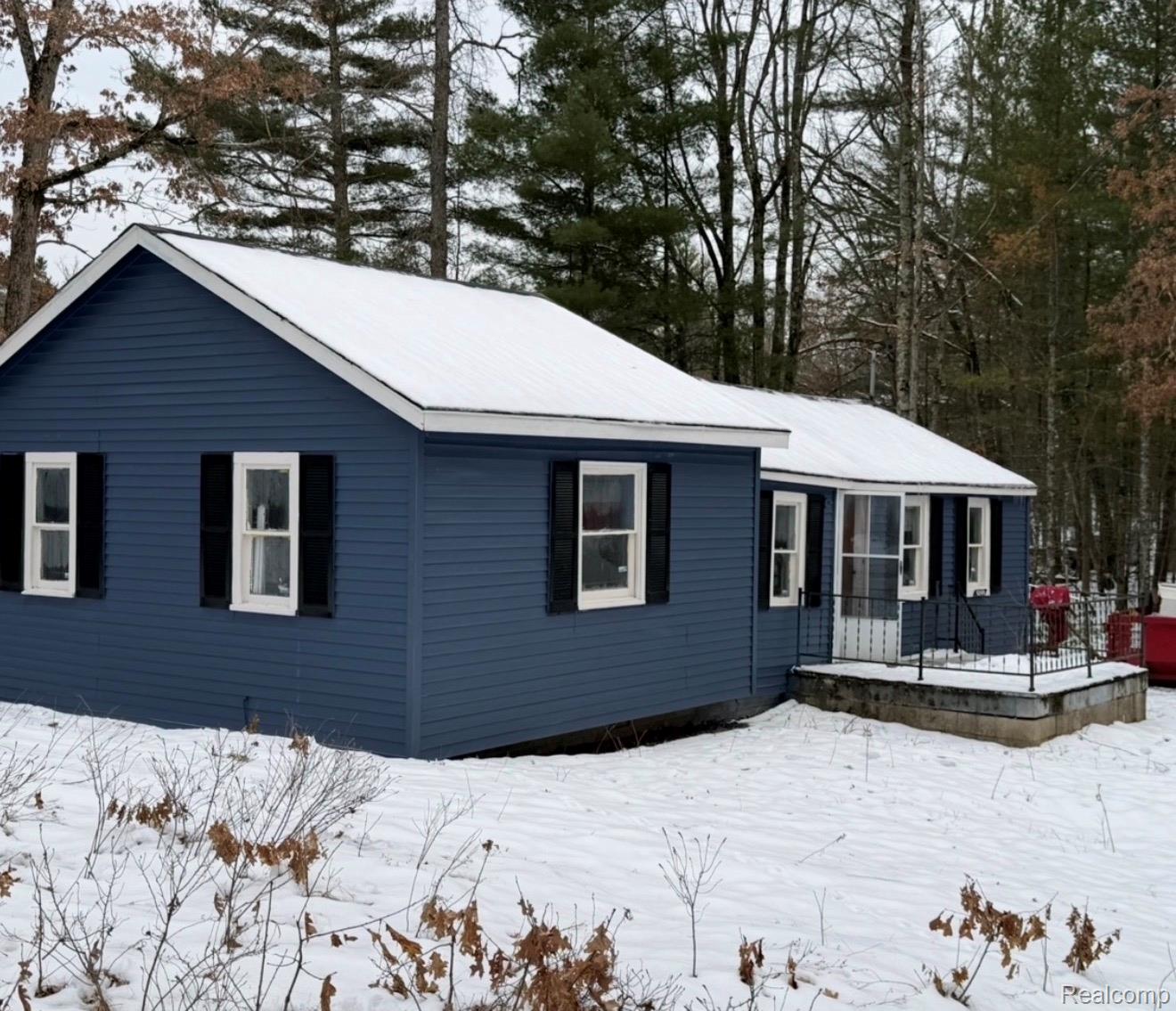 6240 S Labelle Drive