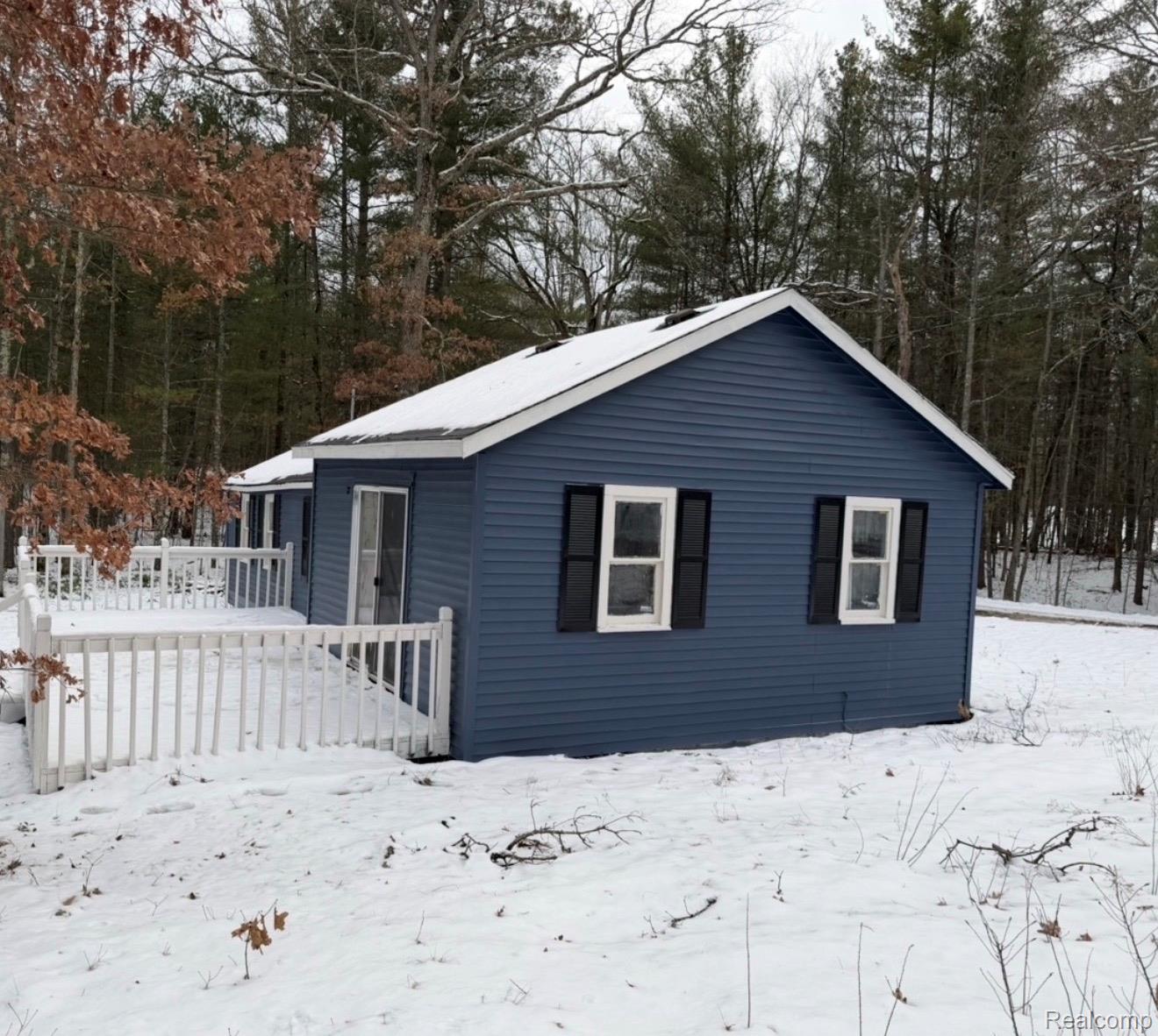 6240 S Labelle Drive