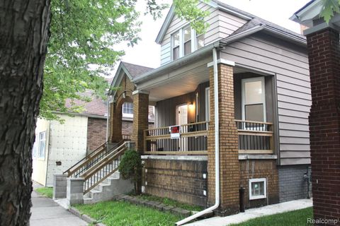 9836 Dequindre Street Hamtramck City MI 48212