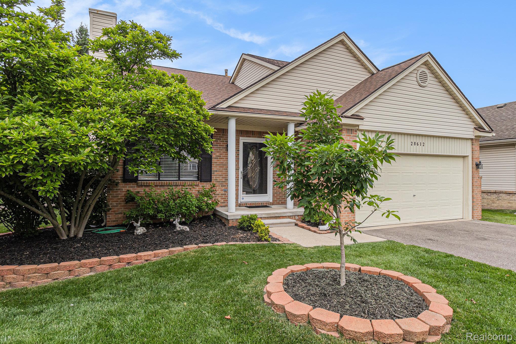 28612 Bayberry Park Drive 17