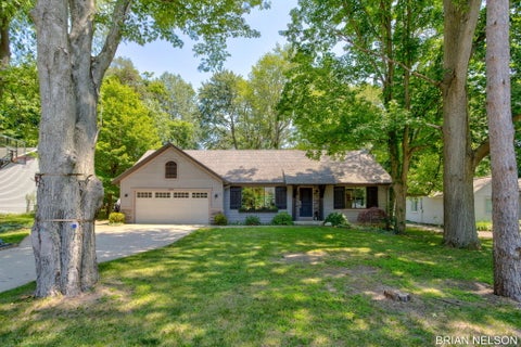 Photo of 3380 Hollywood Drive, Park Township, MI 49424 (MLS # 71026034801)