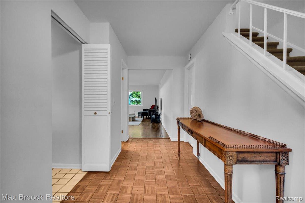 1460 Trailwood Path
