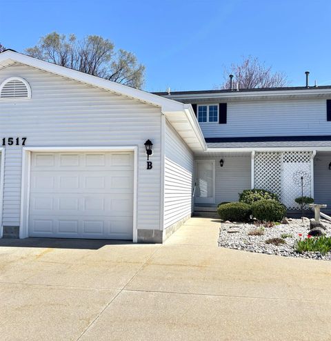 1517 E Gaylord Street Mt Pleasant City MI 48858