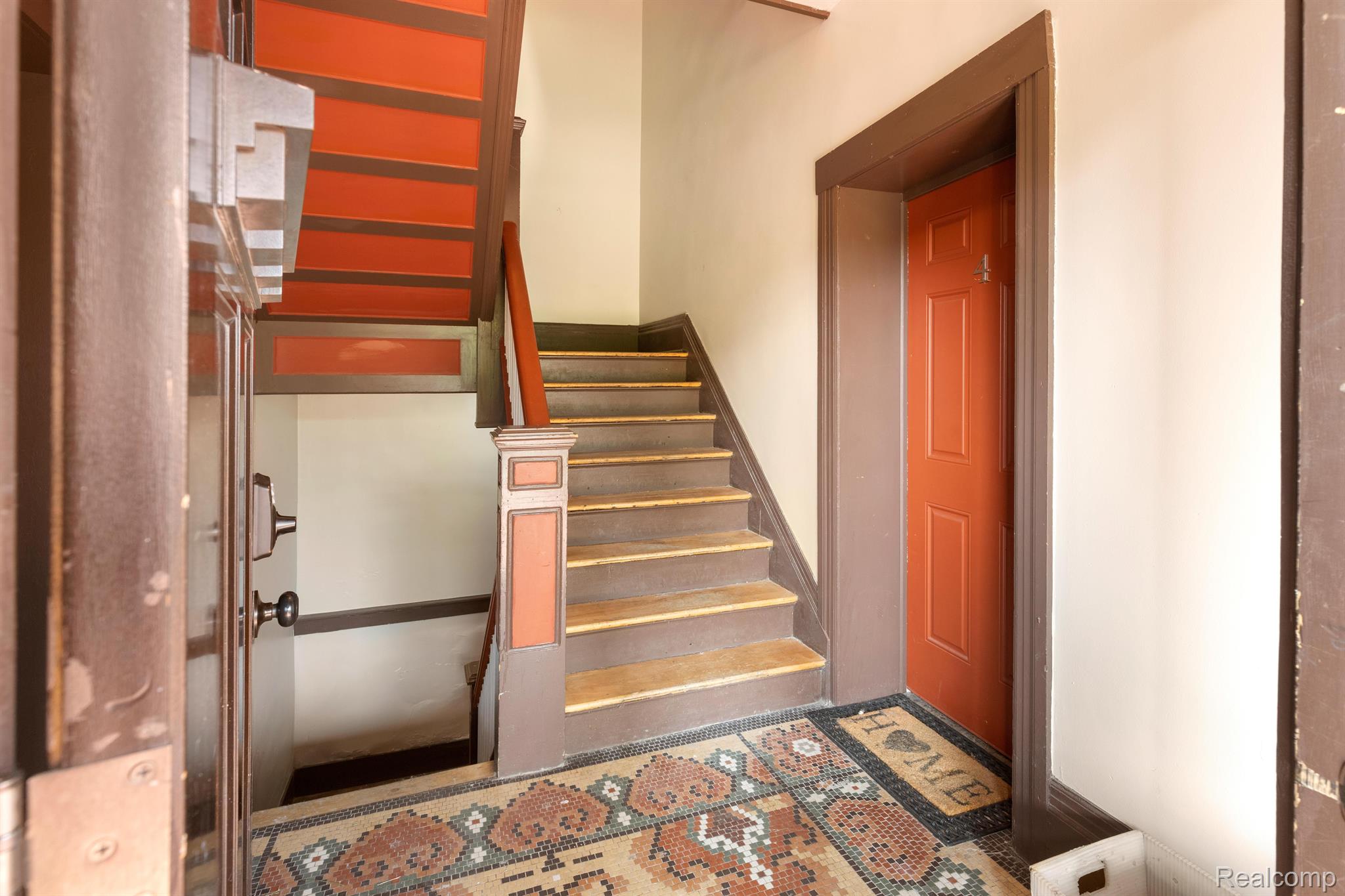 Detroit City, Michigan 48202, United States, 2 Bedrooms Bedrooms, ,1 BathroomBathrooms,Residential,Active,196169