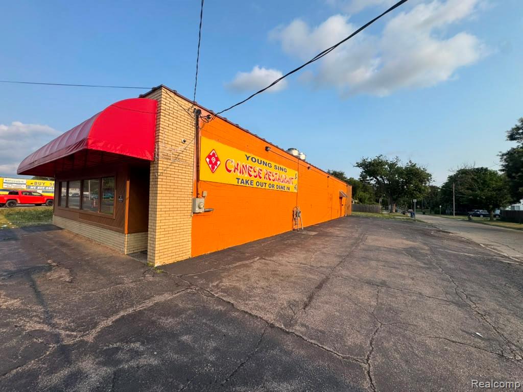 2400 Davison Road