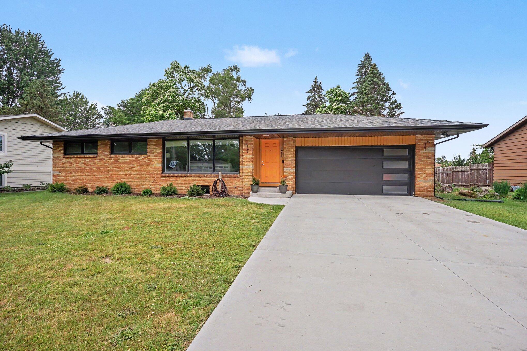 1089 Legion Park Drive