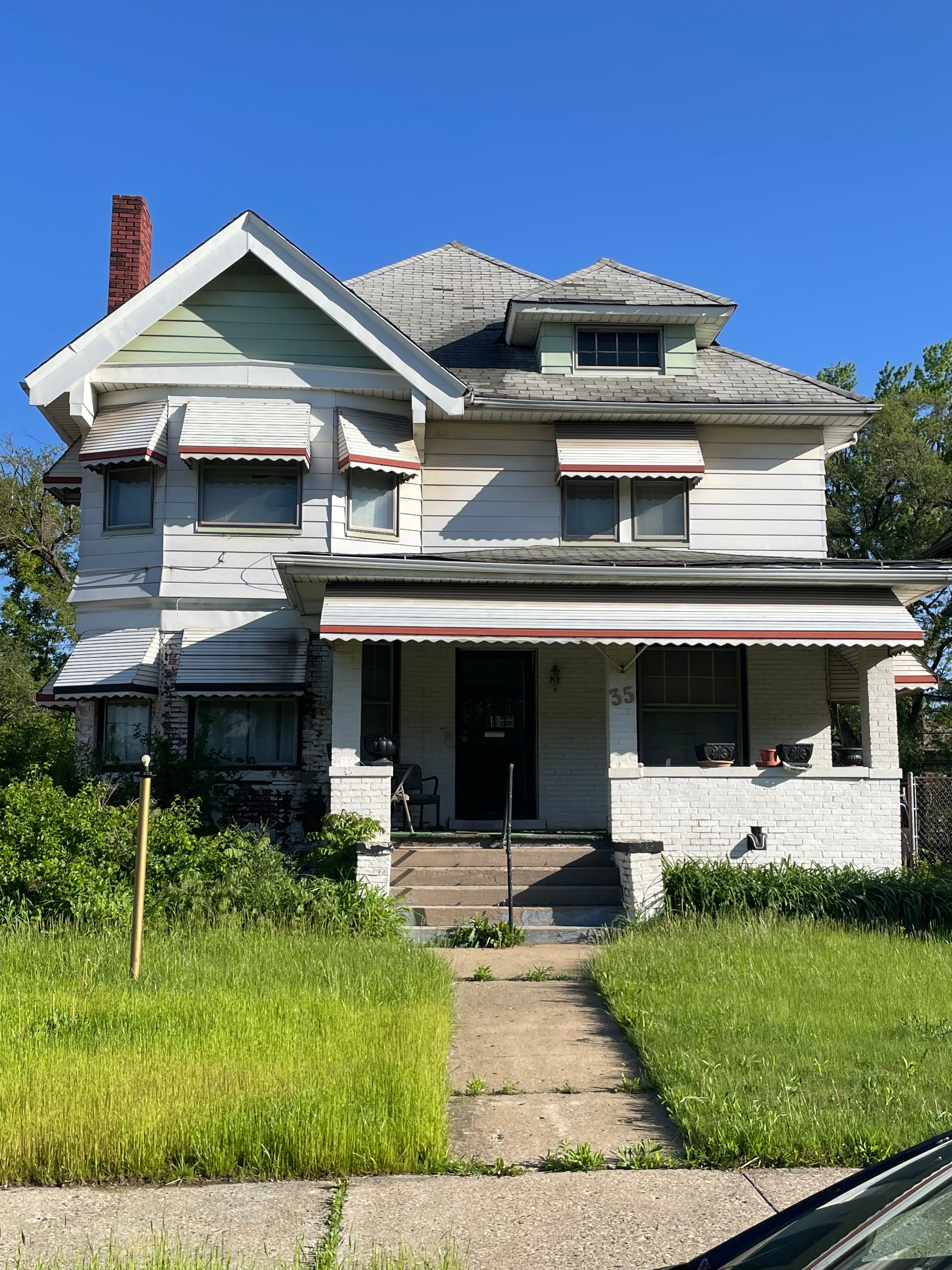 Listing image 1