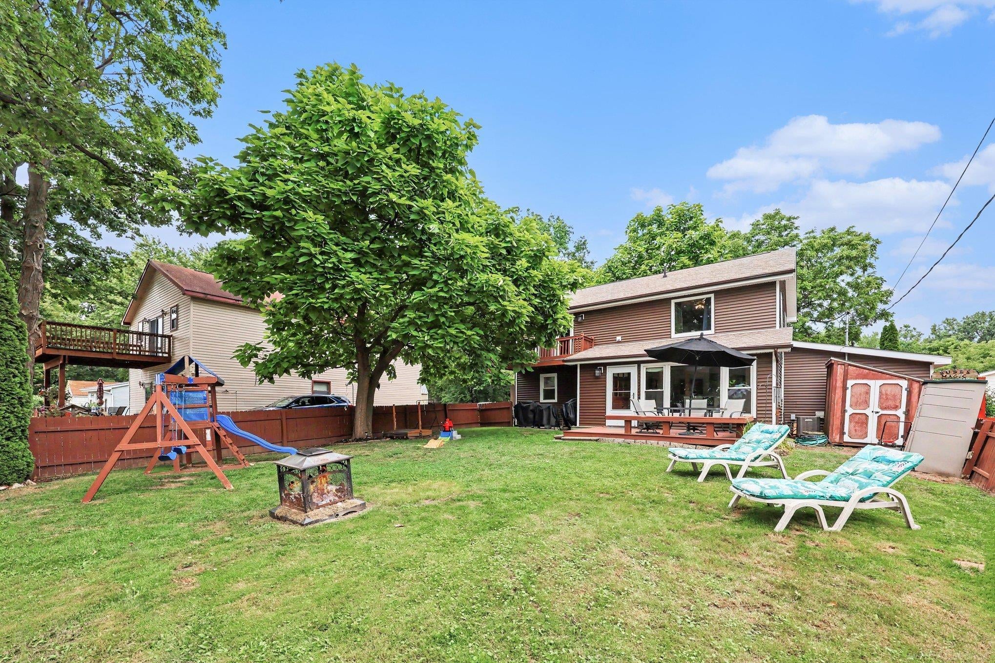 4176 Pleasant Drive