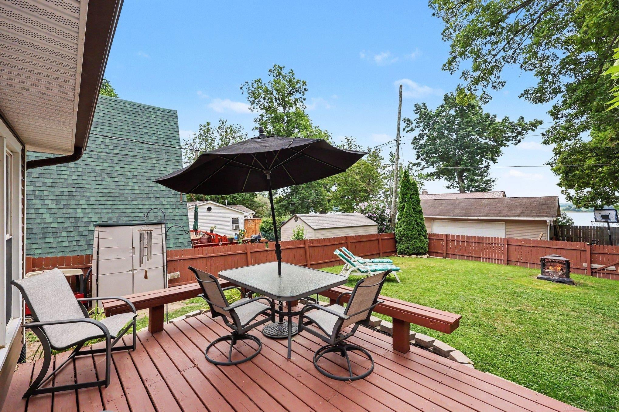 4176 Pleasant Drive