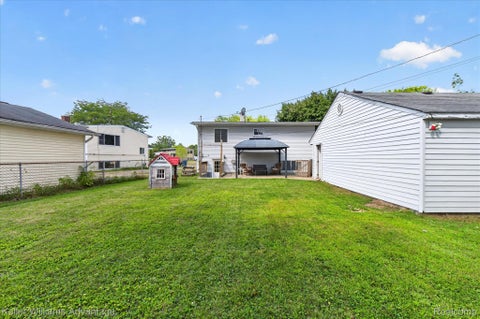 Tiny photo for 942 Panorama Drive, Milford Village, MI 48381 (MLS # 20261068098)