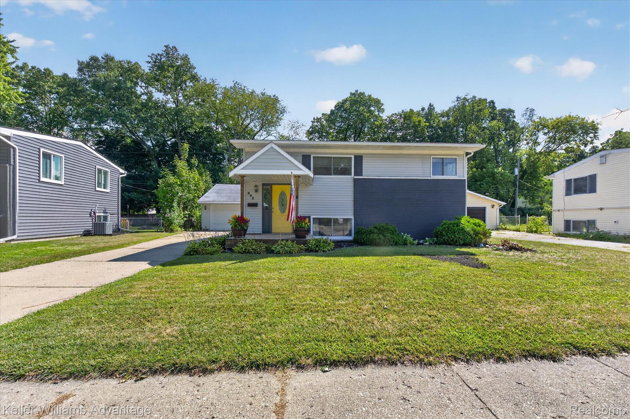 942 Panorama Drive
