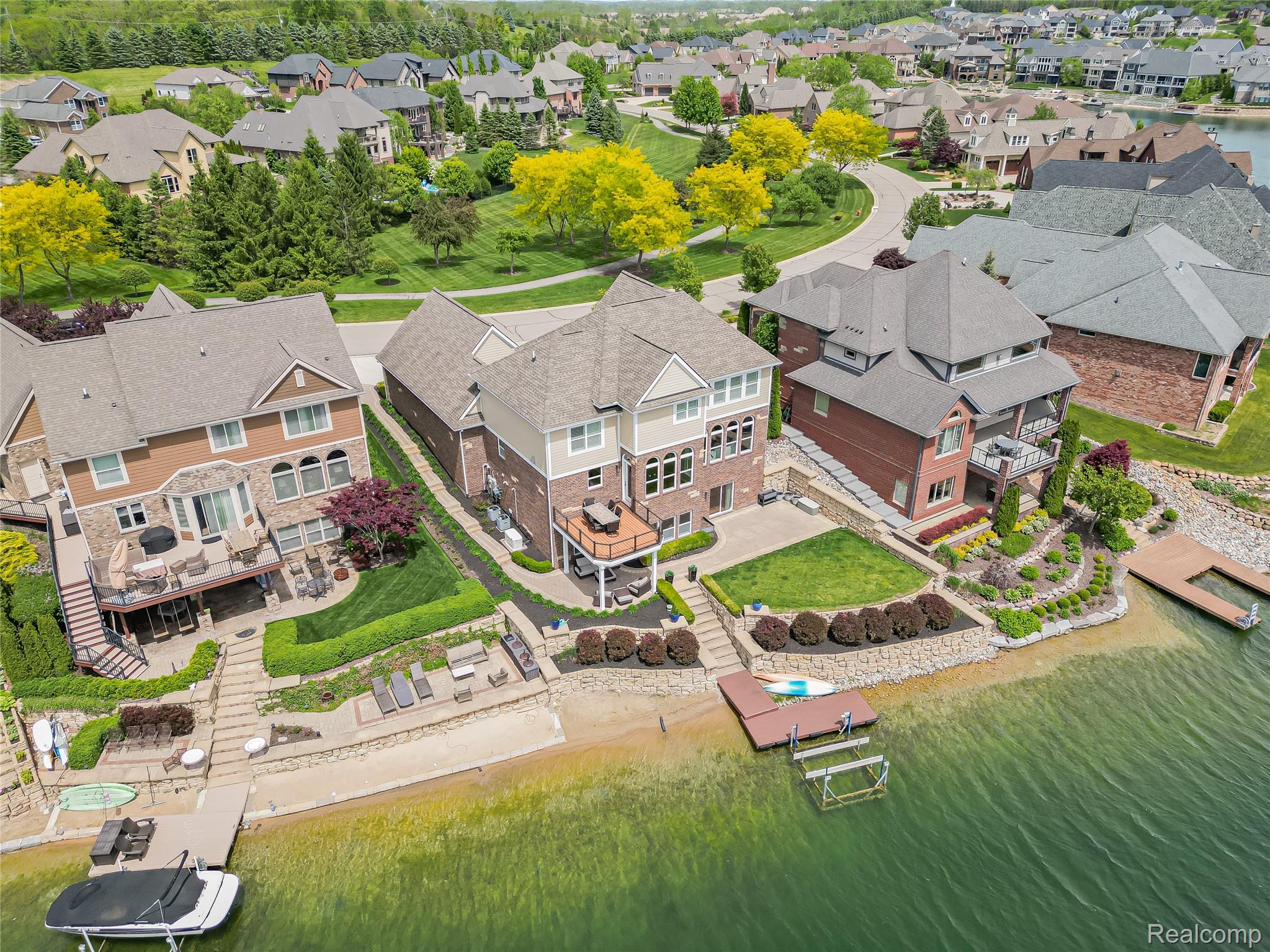 8439 Boulder Shores Drive