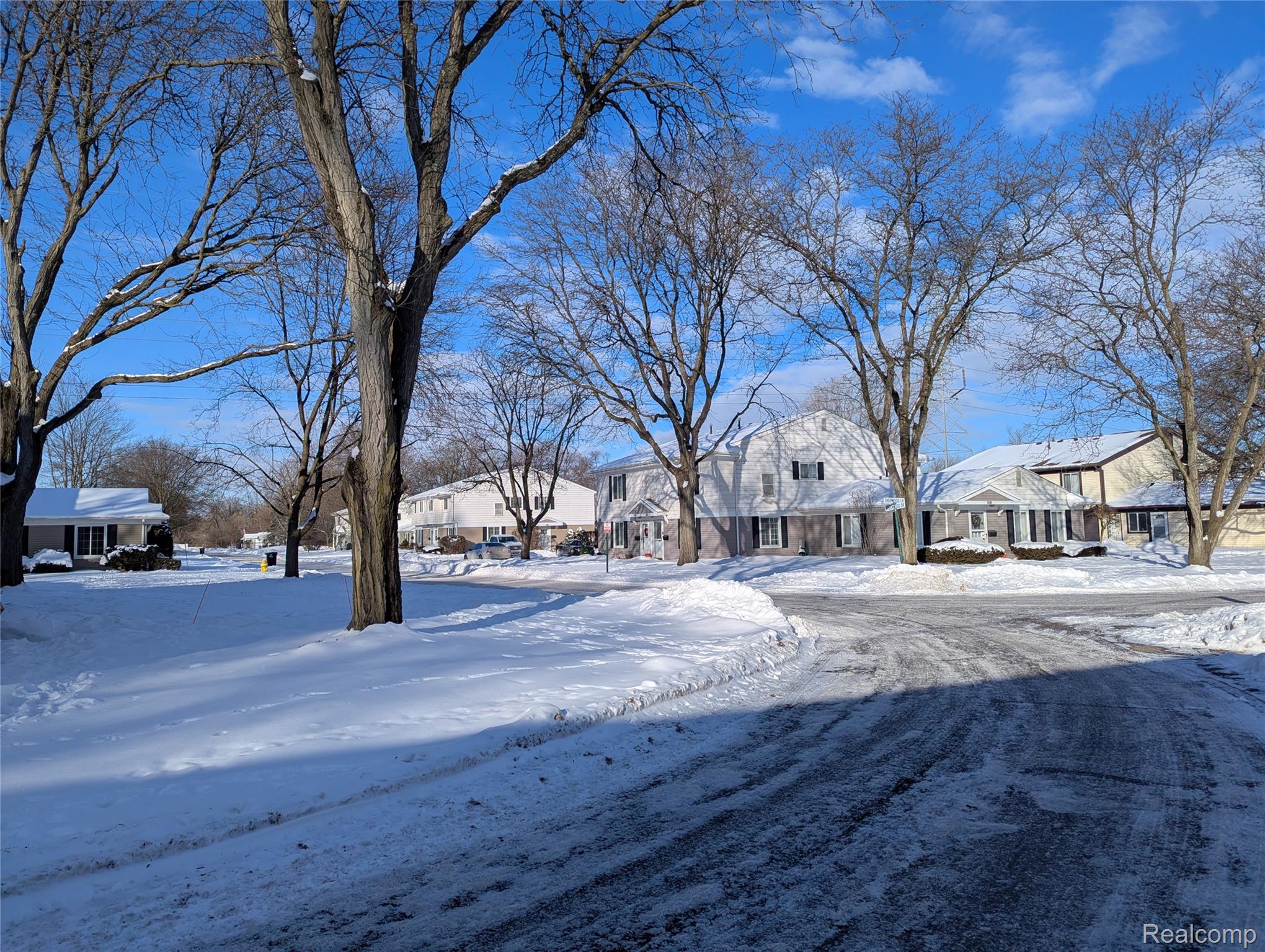 38030 GREENWOOD Street