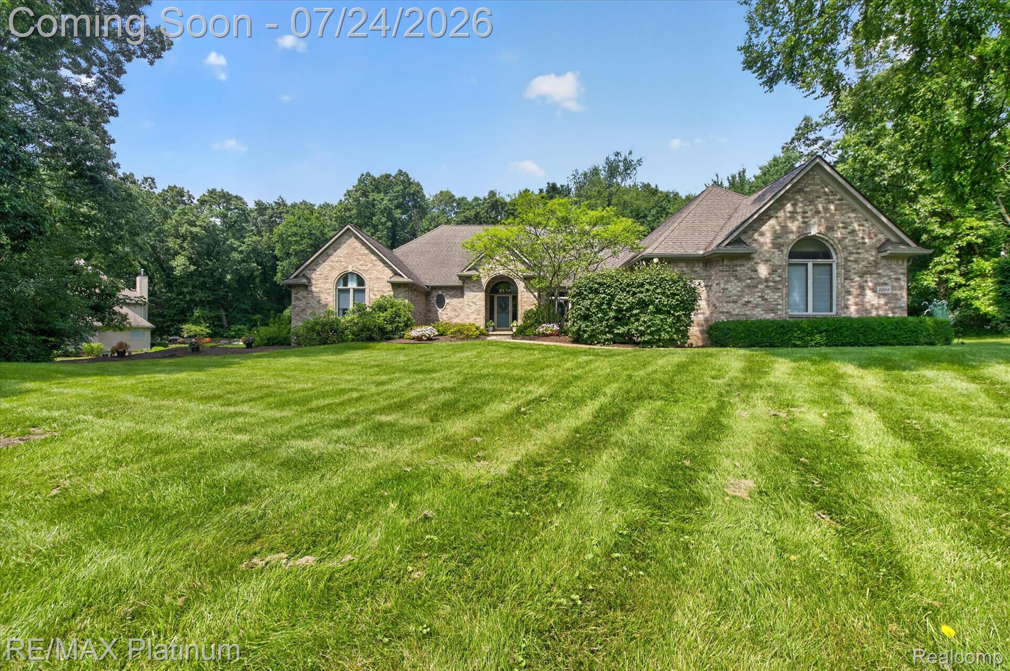 5264 Pinewood Drive