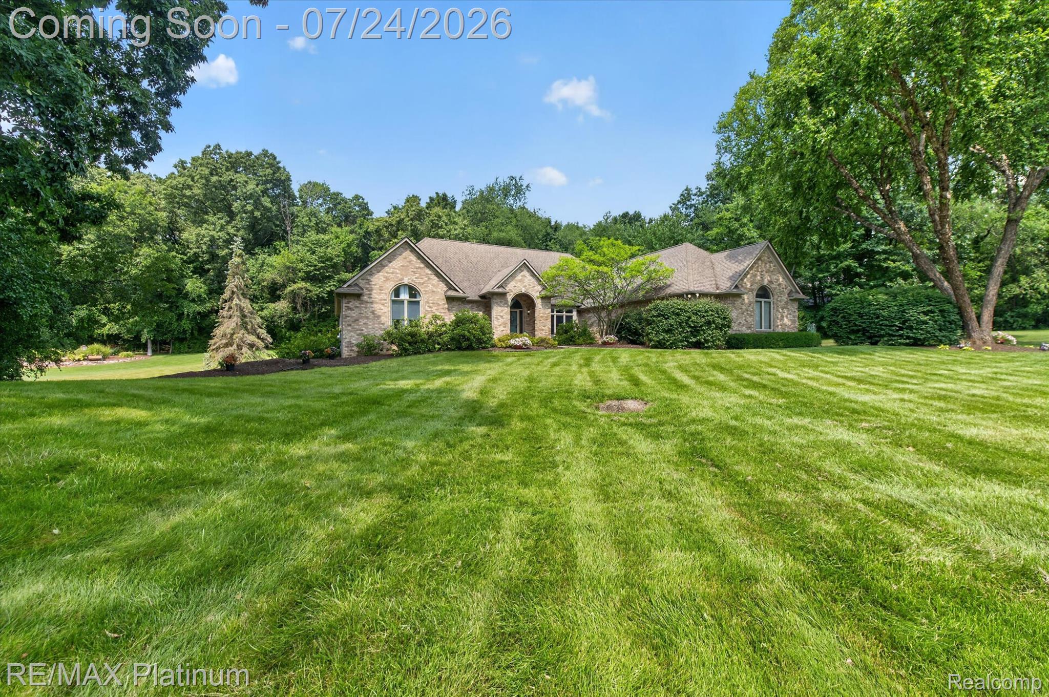 5264 Pinewood Drive
