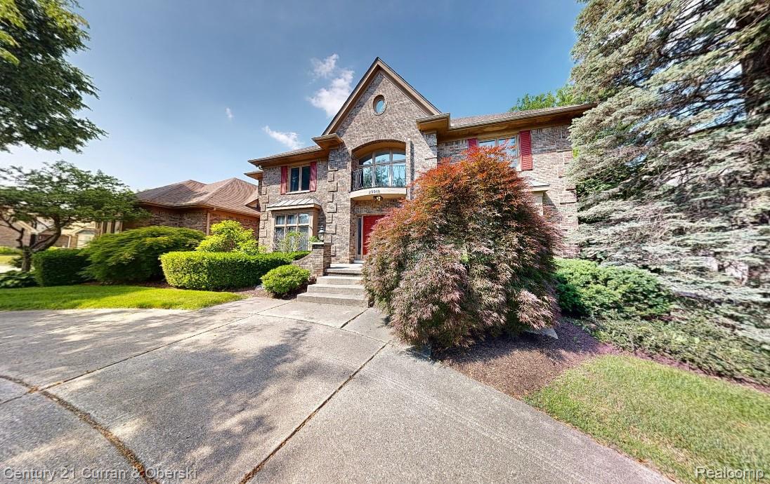 29918 KENLOCH Drive