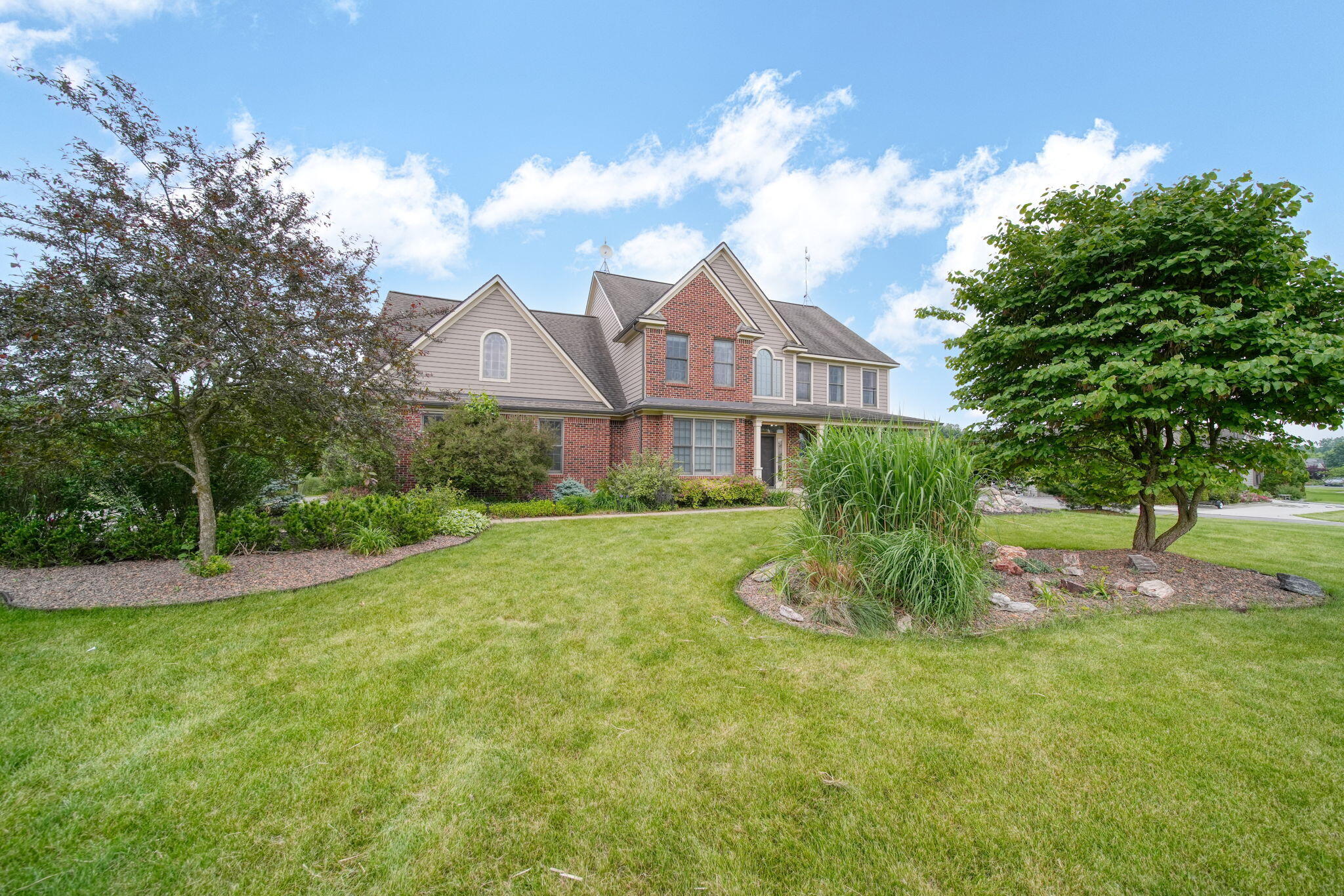 874 Pinecrest
