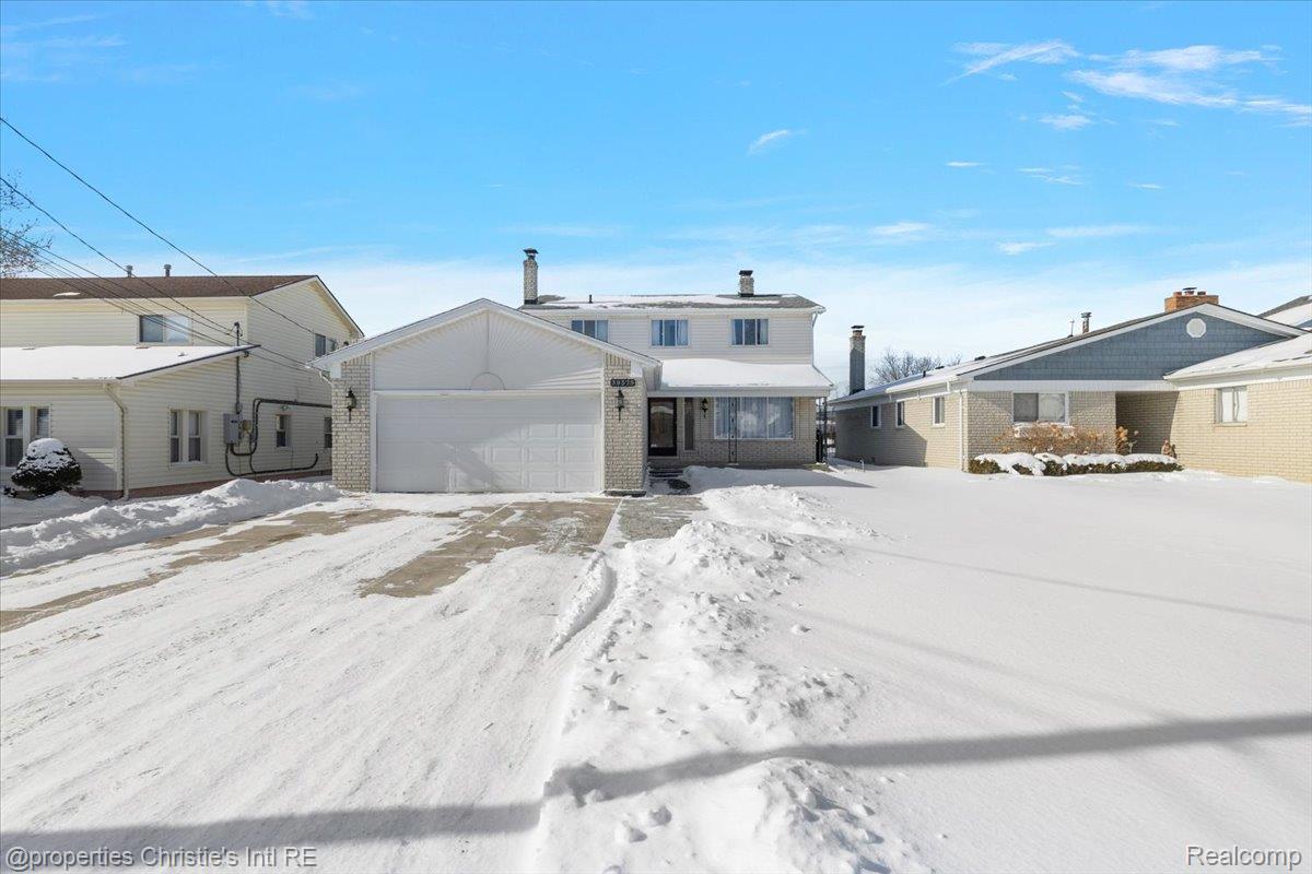 39375 E Archer Drive