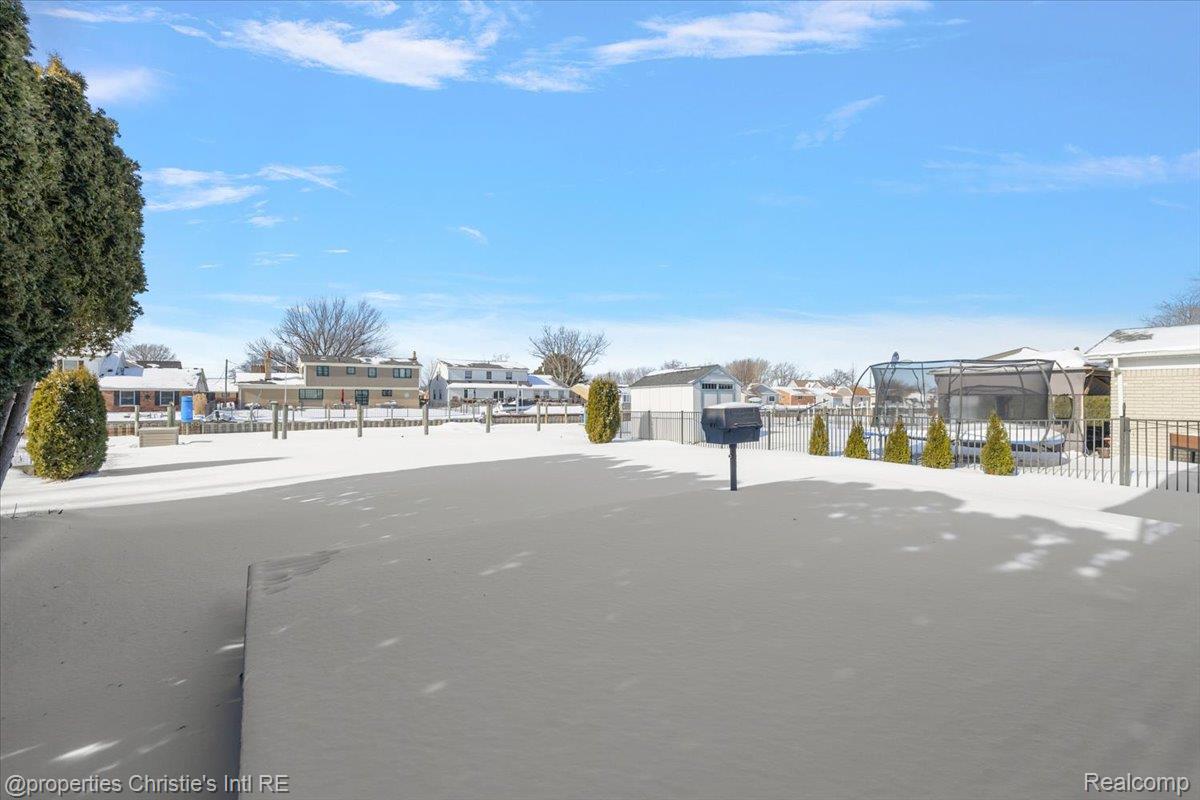 39375 E Archer Drive