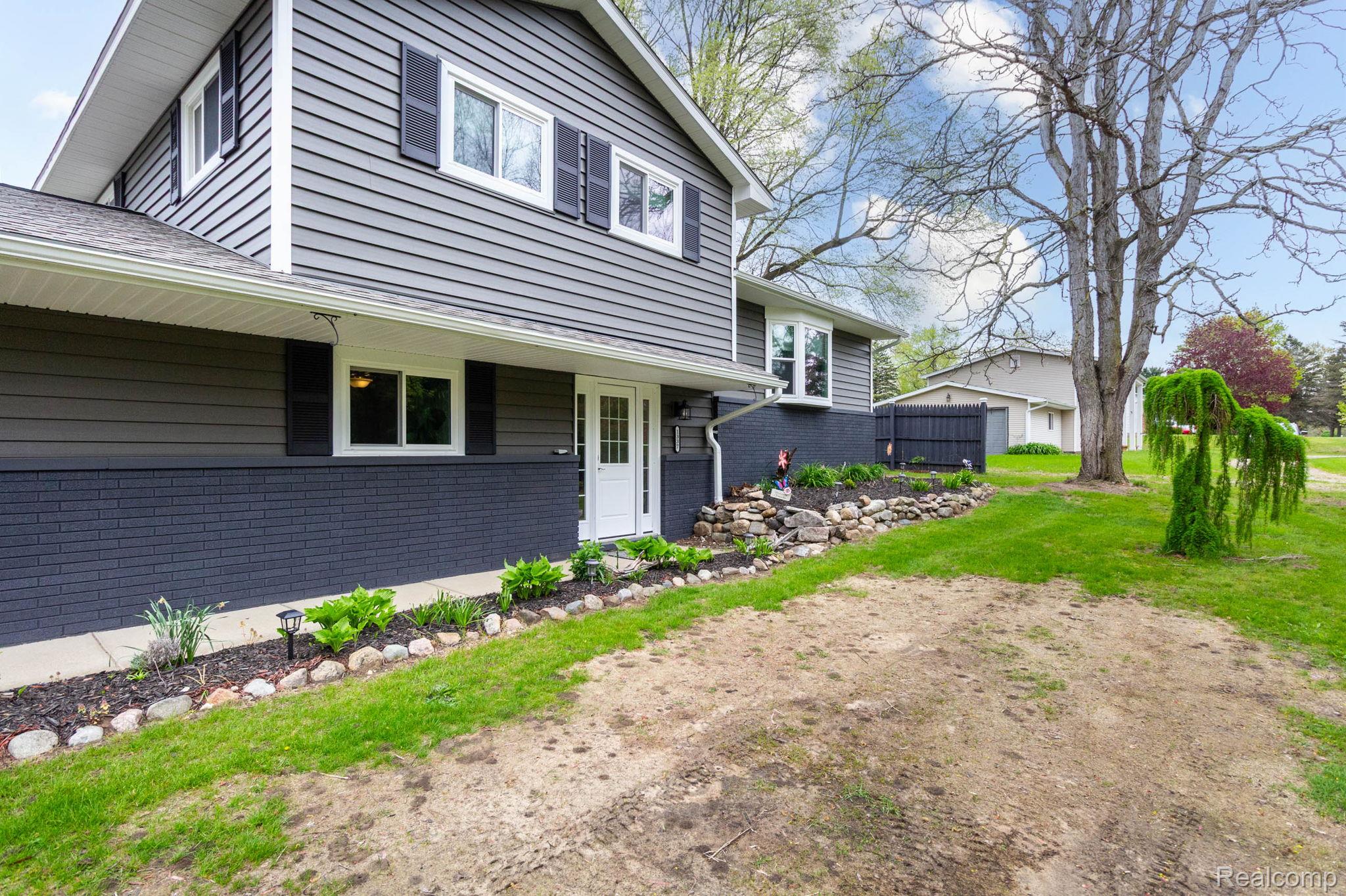 1337 Haines Road