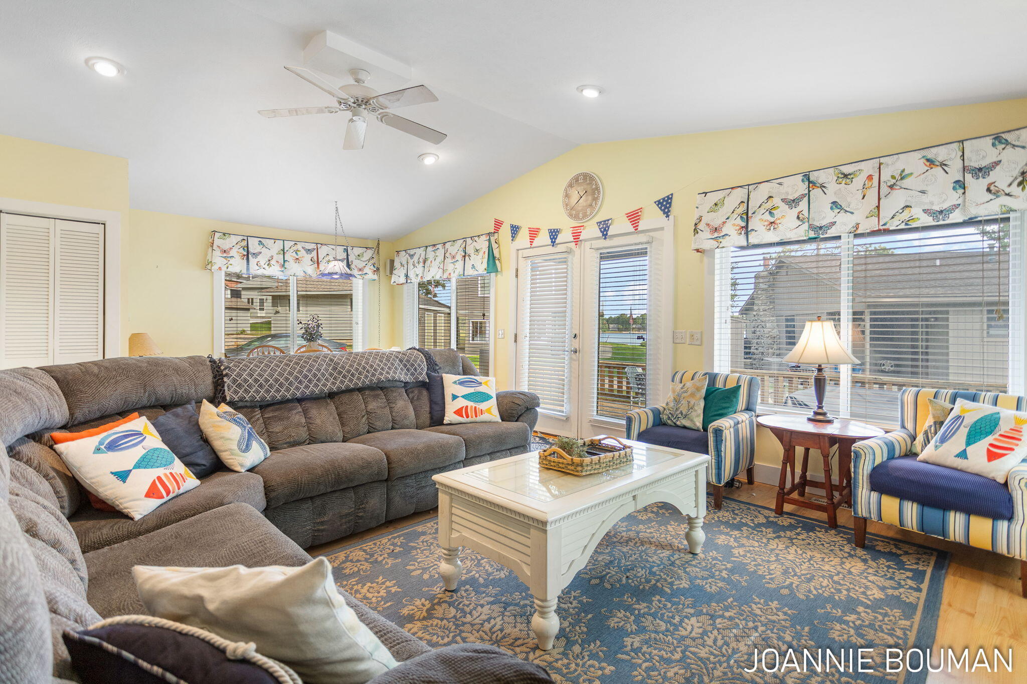 8286 W Pine Grove Beach Drive