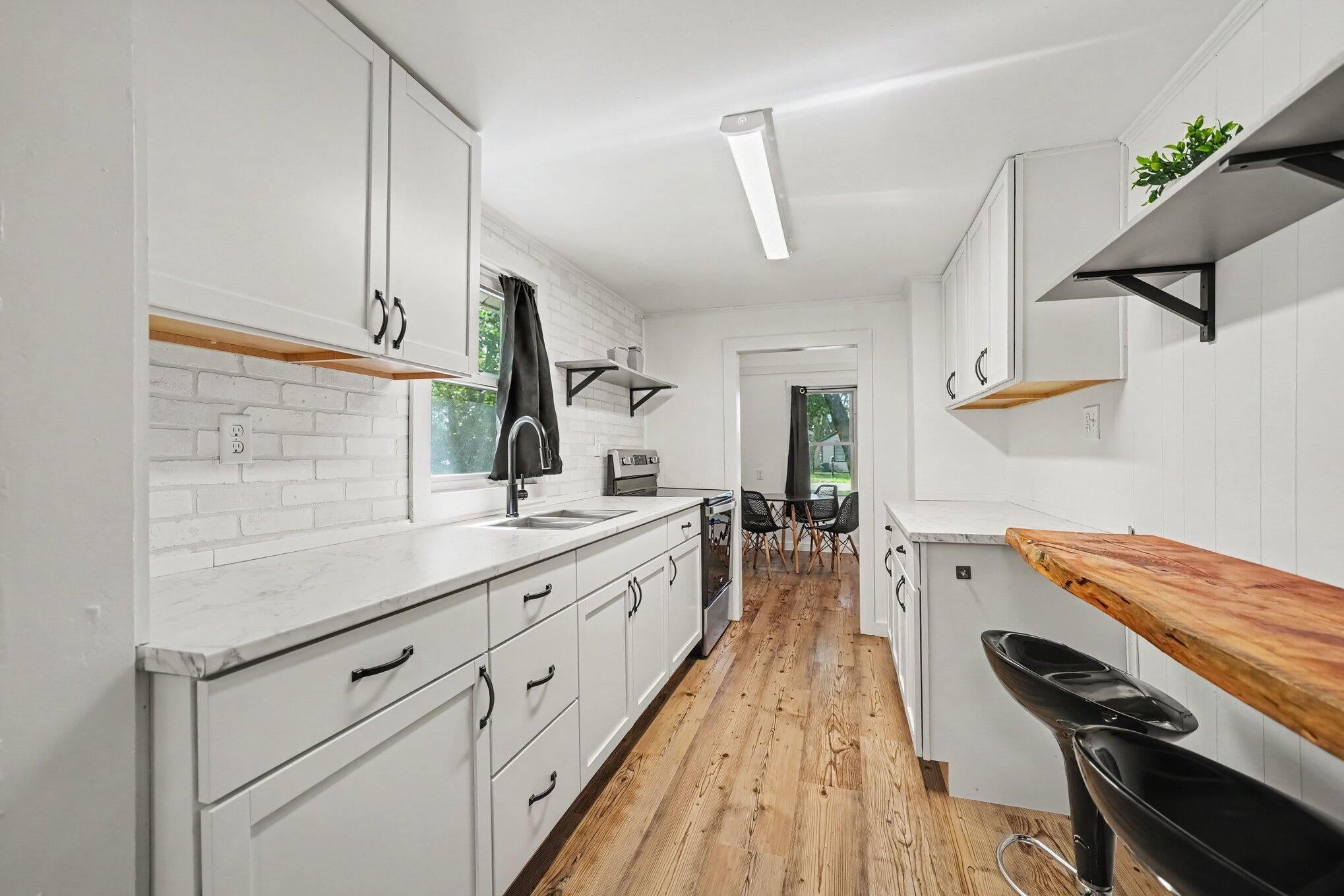 1597 Norton Road