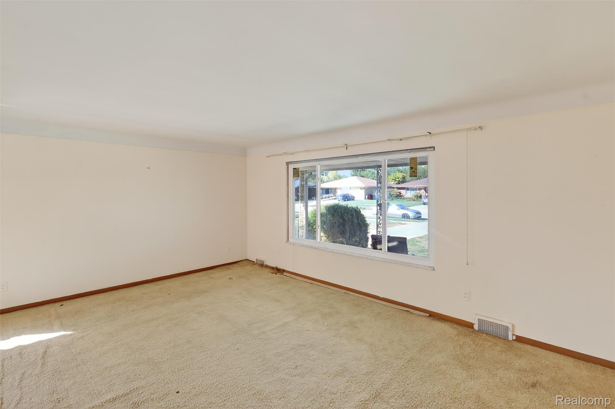 15659 Addison Street