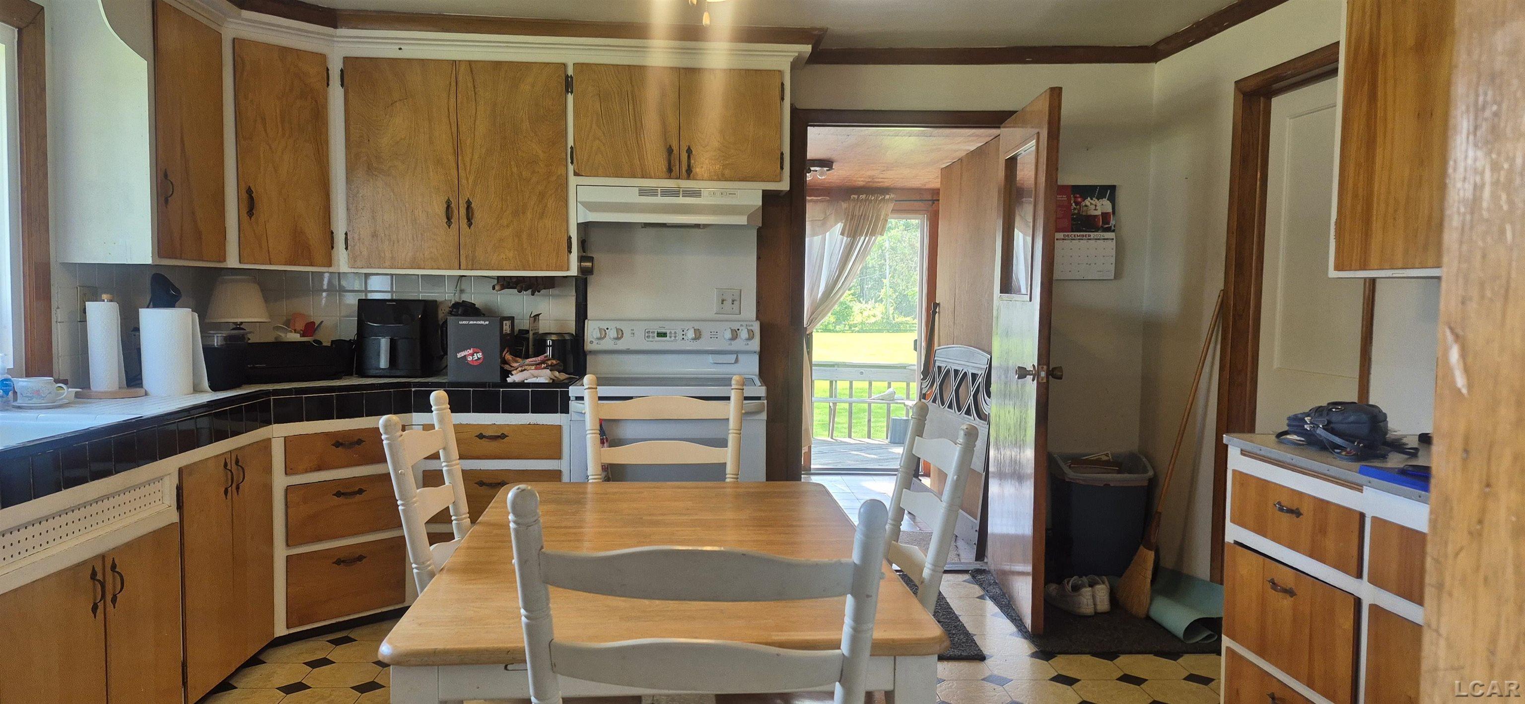 15350 S Telegraph Road