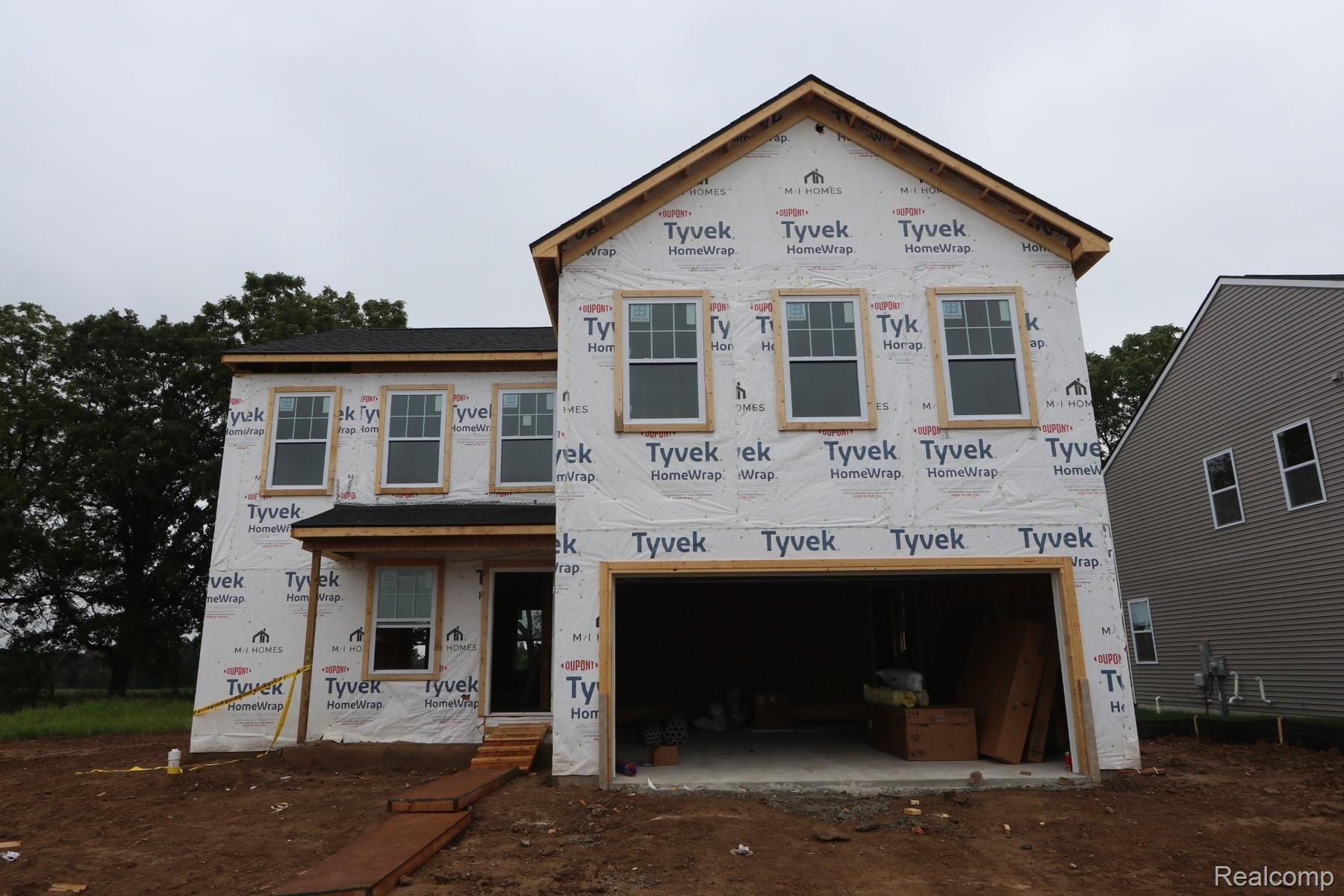 724 Knollwood Bend