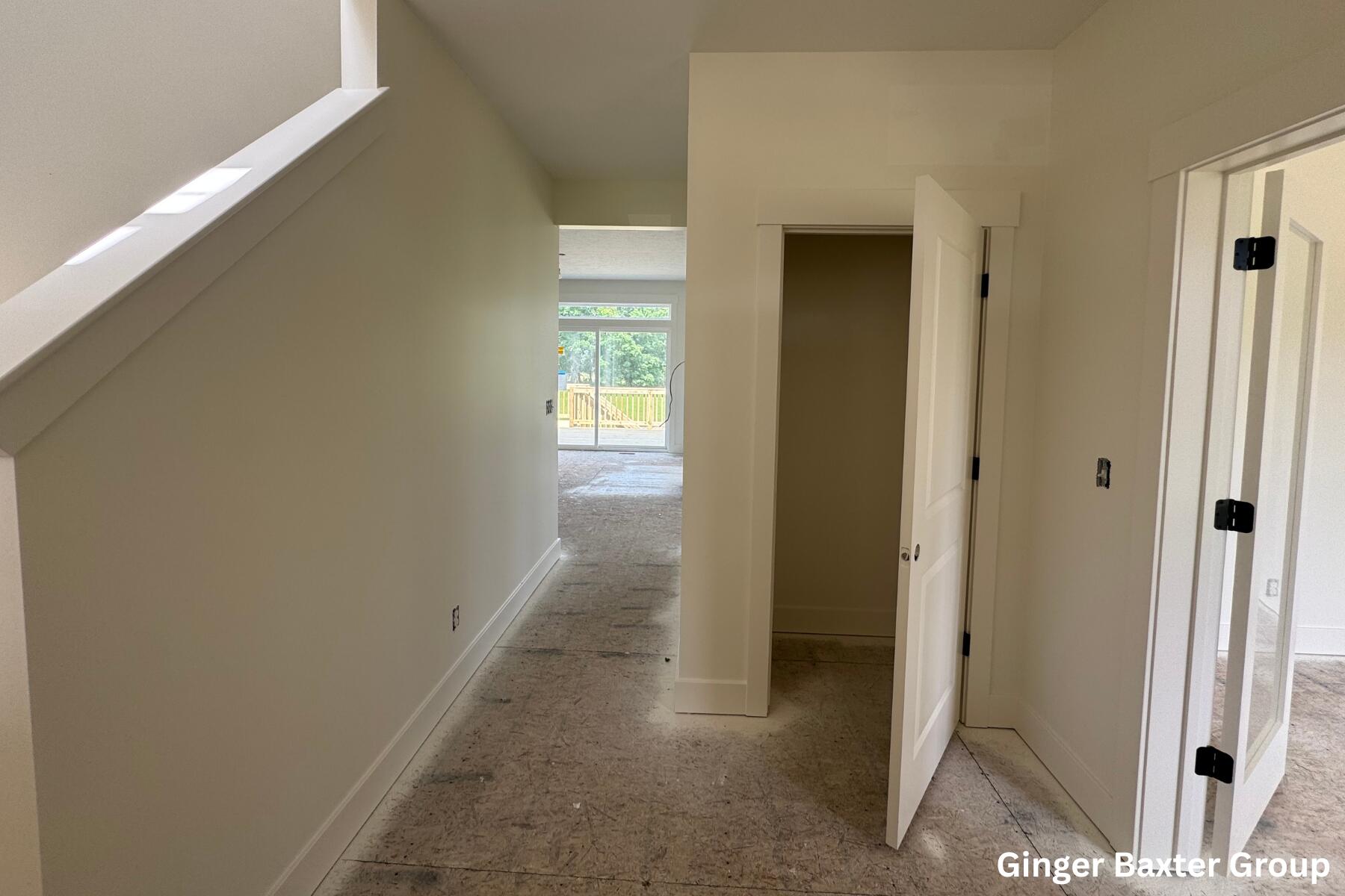14157 Ike Street NE 9