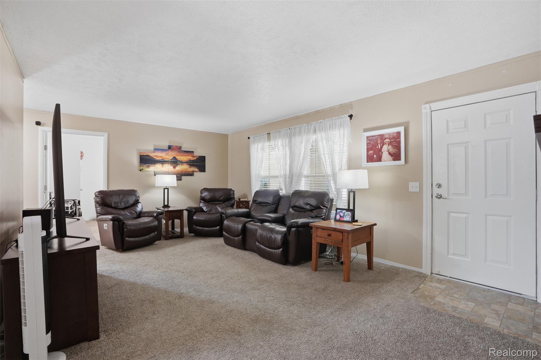 150 Whippoorwill Lane