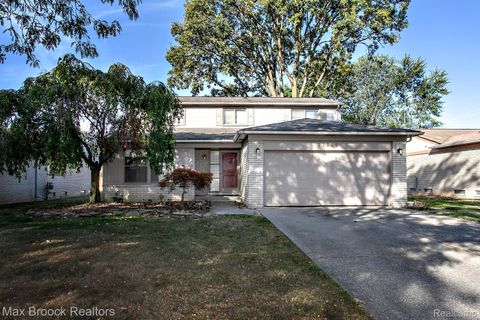 27115 Aberdeen Street Southfield City MI 48076