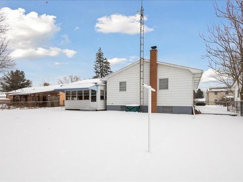 A home in BlackmanCharterTownship_Jackson