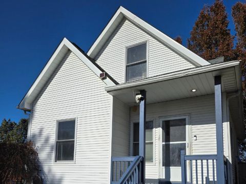 417 S Maple Street Webberville Village MI 48892