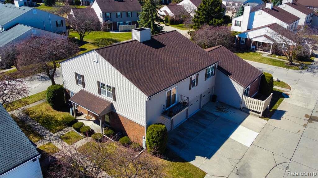 15913 N Franklin Drive